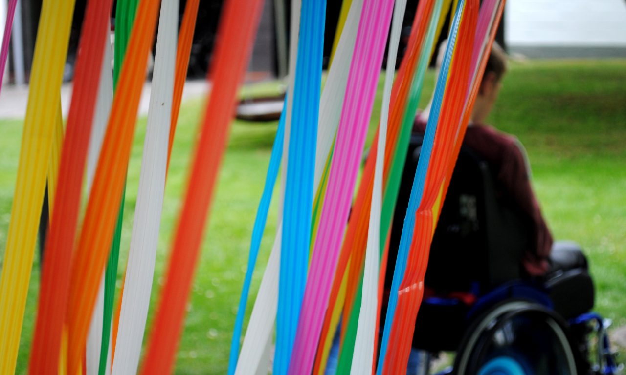 Ein Tag als Heilerziehungspflegerin: Zwischen Sandburgen bauen und Windeln wechseln