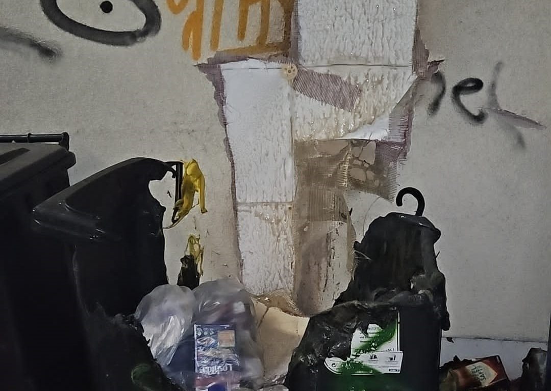 <strong>Brennende Mülltonnen in Gladbeck: Schäden in fünfstelliger Höhe</strong>