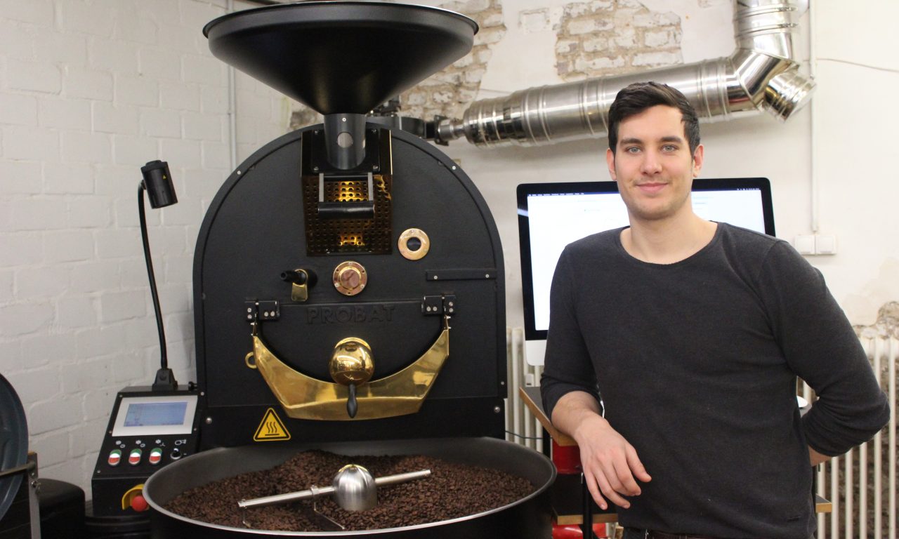 Vom grünen Korn zur perfekten Bohne: Zwischen Verantwortung und Präzision